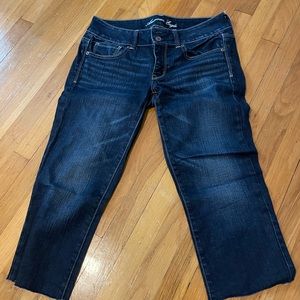 American Eagle capri jeans.  Size 6